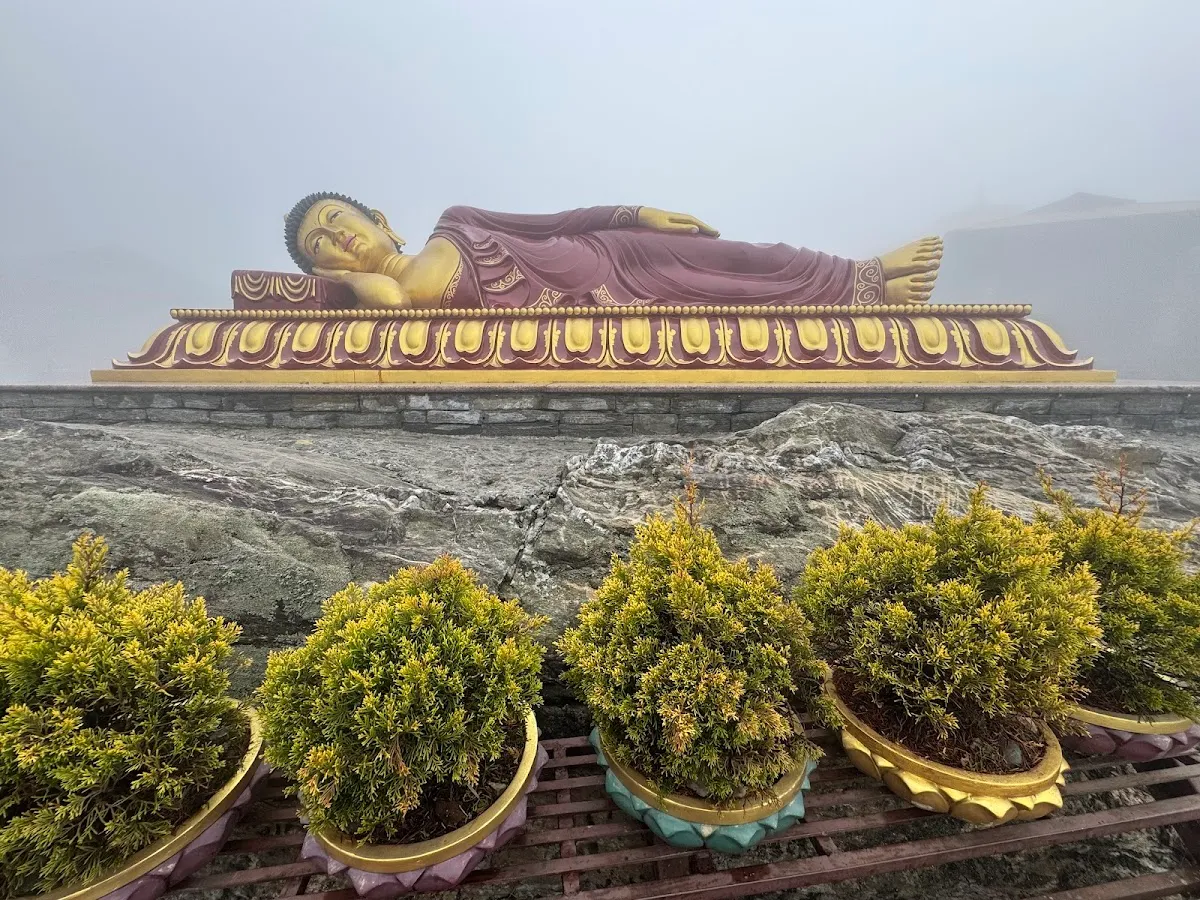 Tathagata Tsal - Sleeping Buddha Statue - photo 3