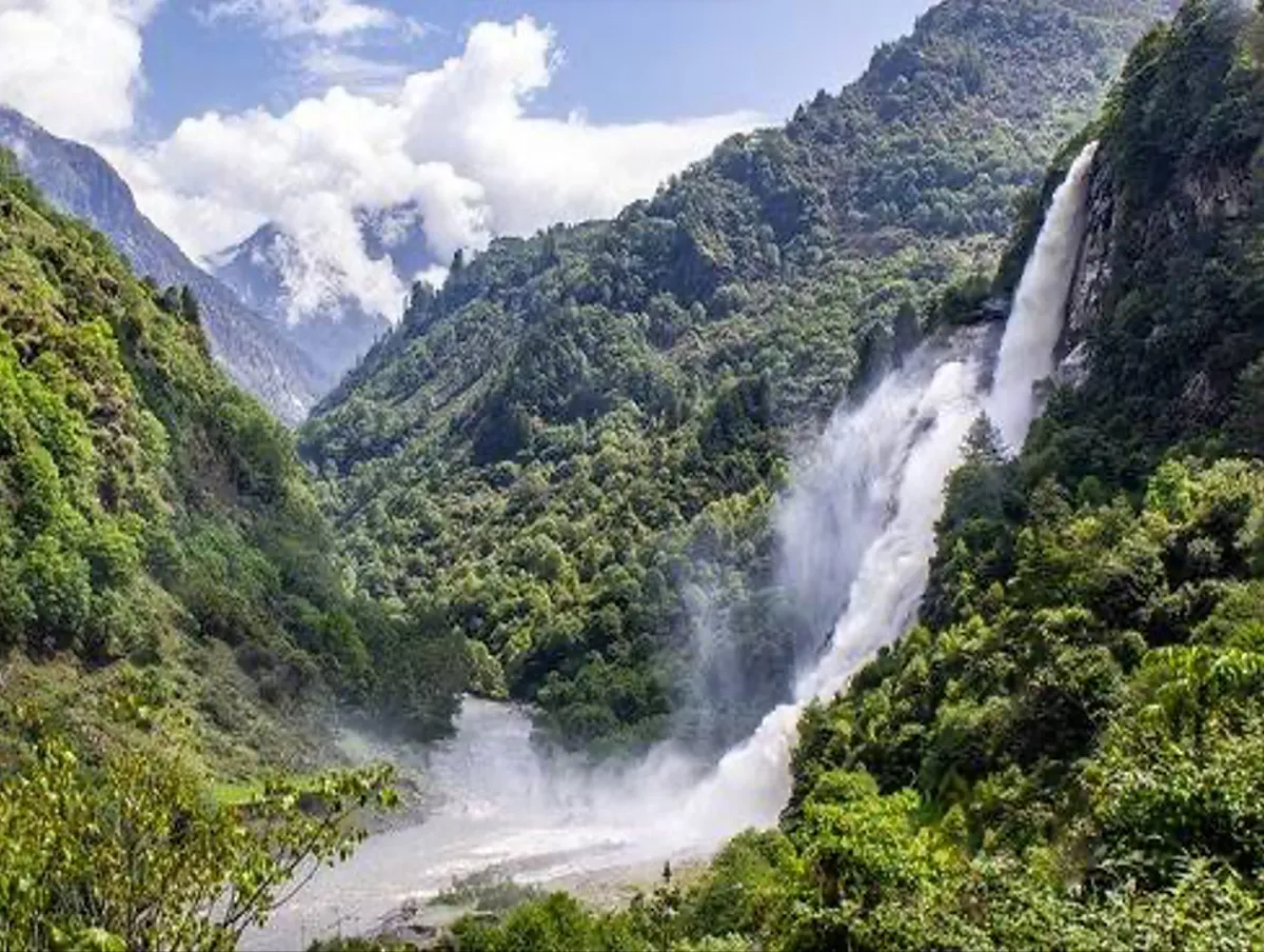 Nuranang Falls