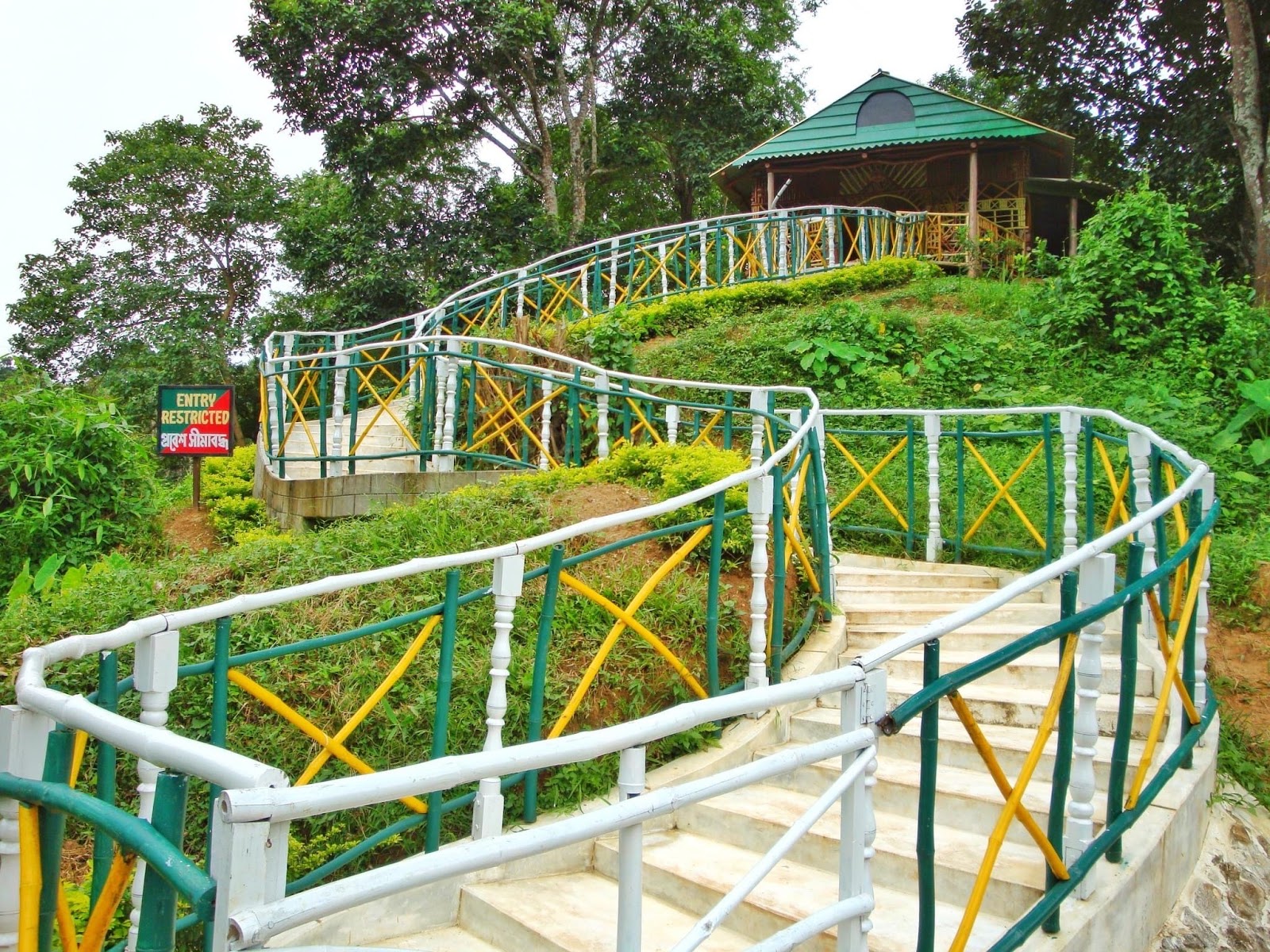 Hathai Kotor photo 2