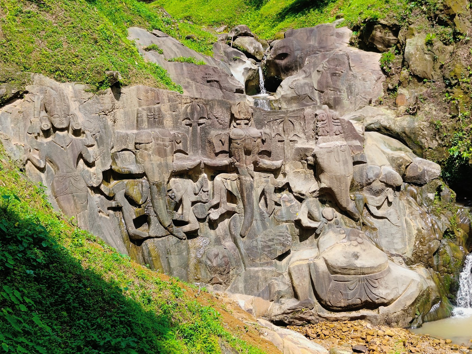 Unakoti Rock Carvings photo 2