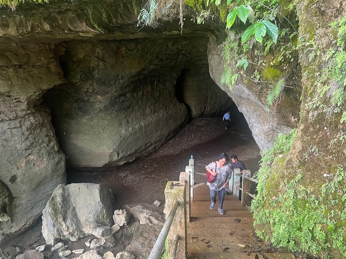 Siju Cave - photo 2