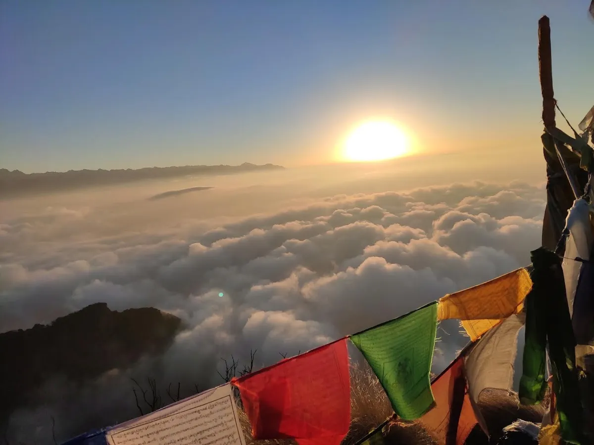 Bhaleydhunga - photo 3